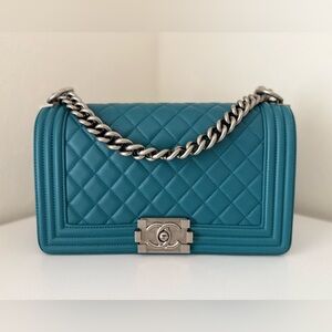 CHANEL Medium Boy Bag Tiffany Blue Full Set!